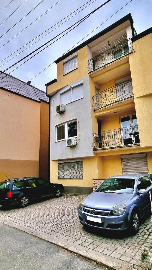 Apartments T&T Ohrid Esterno foto